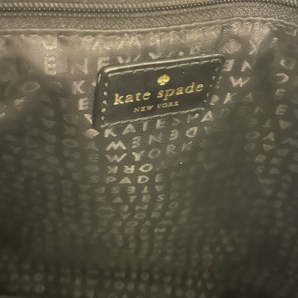 KATE SPADE Black Leather Medium Tote w Spade Bag Charm - Picture 10 of 15
